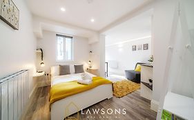 Central Living By Lawsons